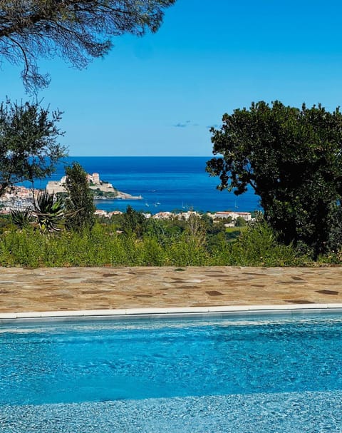 Natural landscape, Sea view, Swimming pool, Swimming pool