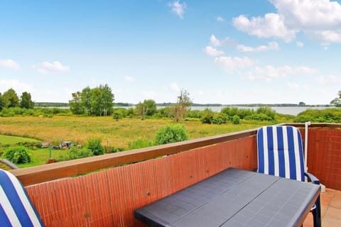 Natural landscape, View (from property/room), Balcony/Terrace, Lake view
