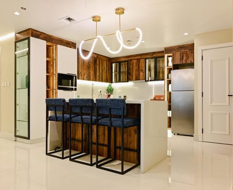 Usmans 4 Bedroom Apartment on D Beach By SLS DIRECT BEACH ACCESS FULLY SERVICED JBR Apartment in Dubai