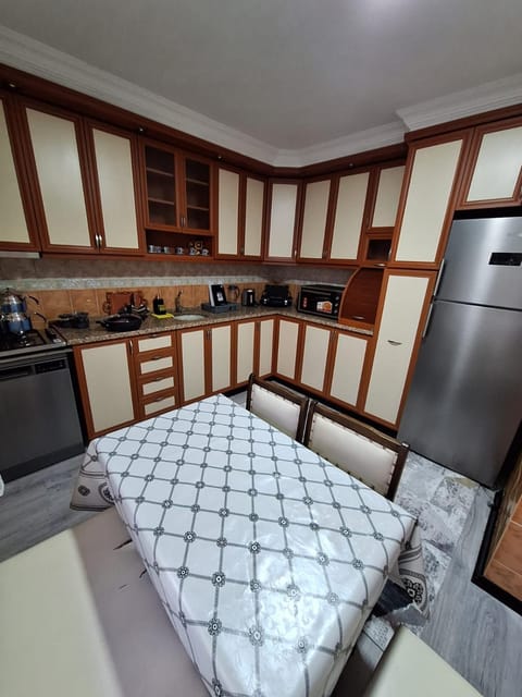 Kitchen or kitchenette, oven, stove