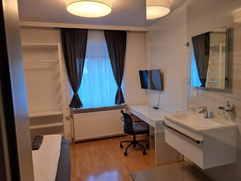 Shower, TV and multimedia