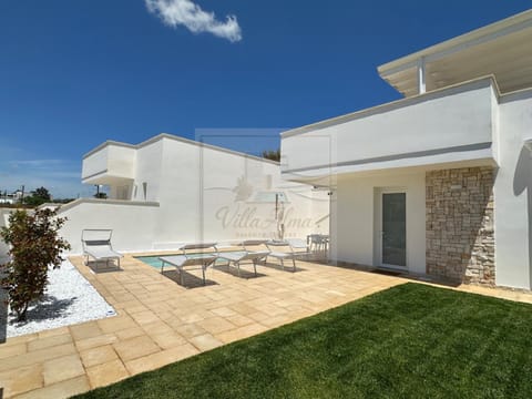 Property building, Patio