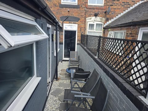 Inner courtyard view