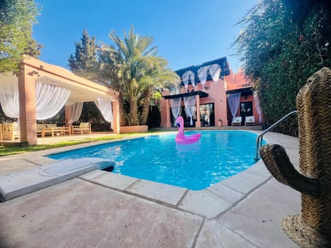 Property building, Pool view, Swimming pool