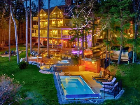Property building, Swimming pool