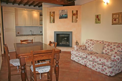 Kitchen or kitchenette, Living room, Dining area