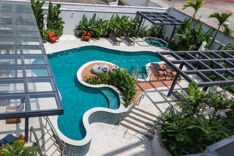 Day, Garden, Pool view, Swimming pool, Swimming pool, sunbed