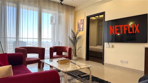 Communal lounge/ TV room, TV and multimedia, Living room, Seating area