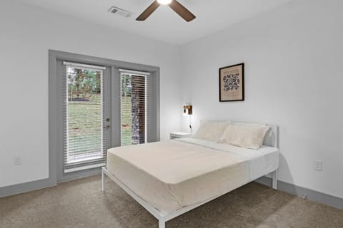 Overlook 4001 I Stunning 2Bd Apartment Apartment in Farragut