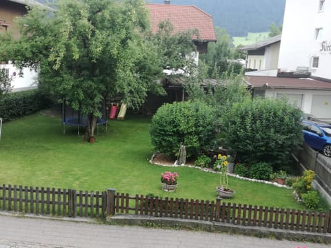 Summer, BBQ facilities, Garden, Garden view