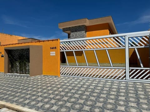 Property building, Balcony/Terrace