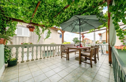 Summer, Balcony/Terrace