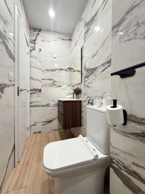 Apartamento La Estación - Amplitud y elegancia Apartment in Alicante