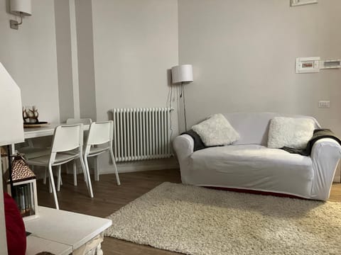 SUITE MONTIS RIVISONDOLI by FH Apartment in Molise, Italy