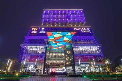 Property building, Night, City view