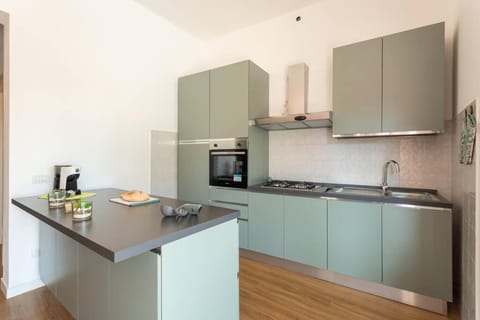 Kitchen or kitchenette, oven, stove