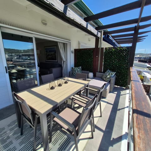 Patio, Seating area, Dining area