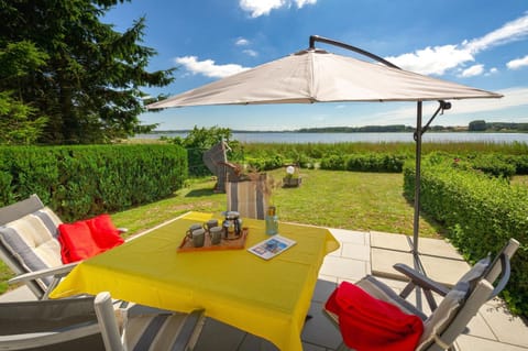 Natural landscape, Garden, Balcony/Terrace, Lake view