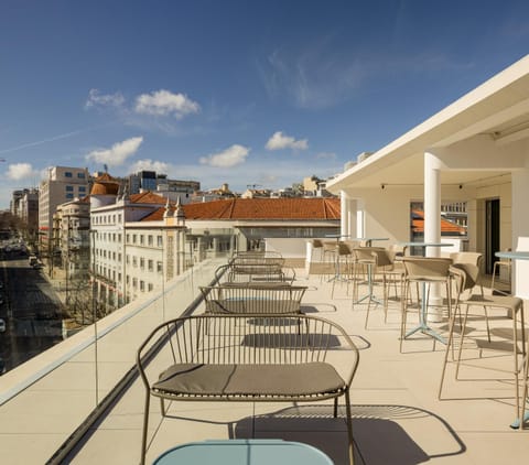 Property building, Balcony/Terrace