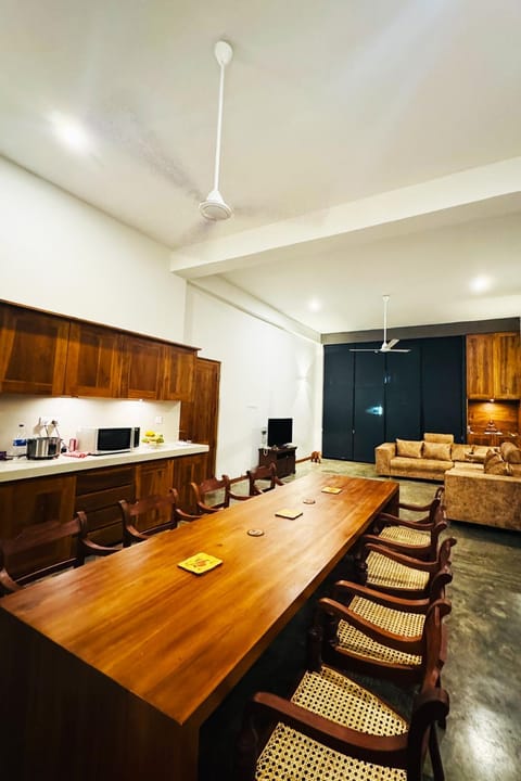 Kitchen or kitchenette, Living room, Dining area, pet friendly