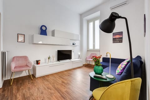 Communal lounge/ TV room, TV and multimedia