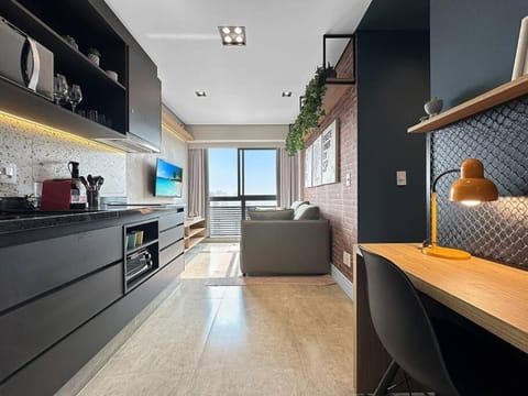 TV and multimedia, Kitchen or kitchenette, Living room, Seating area, Dining area, oven