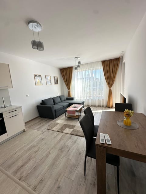 1BD Flat near Maritsa river and City Center Apartment in Plovdiv