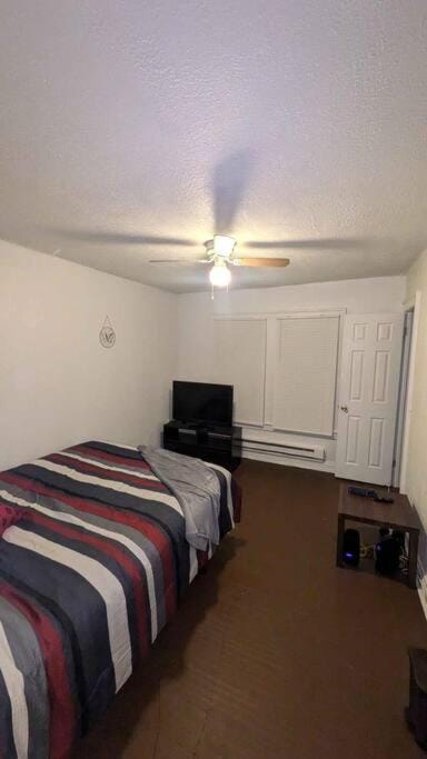 Chic All Inclusive Apartment Marloes Apartment in East Cleveland