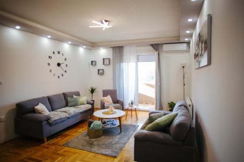 Living room, air conditioner