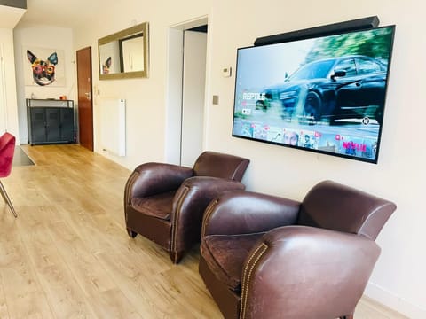 Large 2 bedrooms flat with terrace and oarking Apartment in Luxembourg