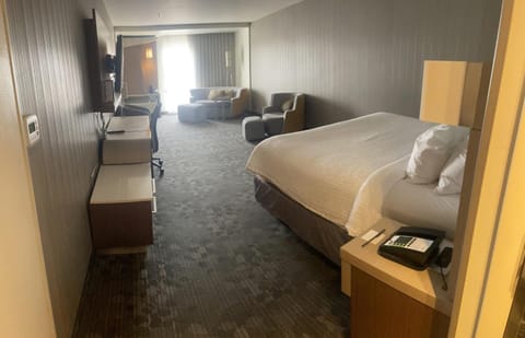 Courtyard Bay City Hotel in Bay City