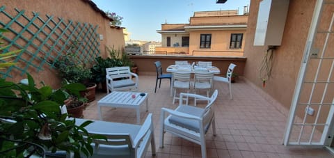 Balcony/Terrace, Balcony/Terrace