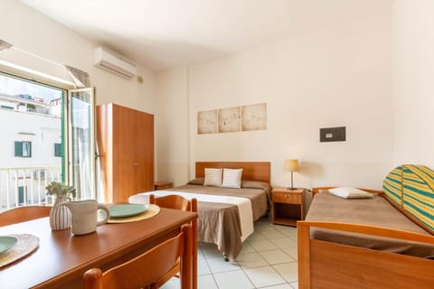 Living room, Photo of the whole room, Dining area, Bedroom, air conditioner