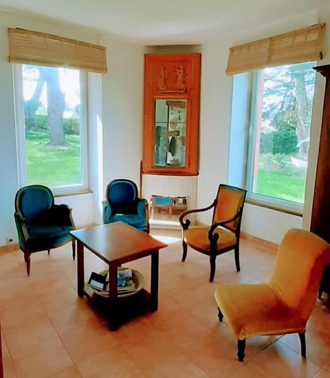 Résidence Keryvet, maison de charme vue mer, plage à 250m, House in Brittany