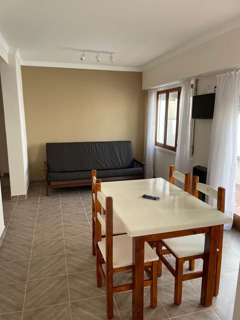 TV and multimedia, Dining area