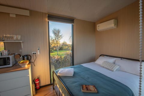 Maungakawa Hill by Tiny Away House in Cambridge