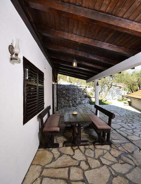 Apartment Borovac Bed and Breakfast in Split-Dalmatia County