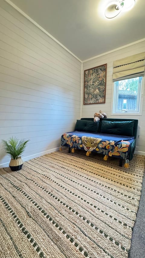 Wild Jungle Retreat Chalet in Scotland