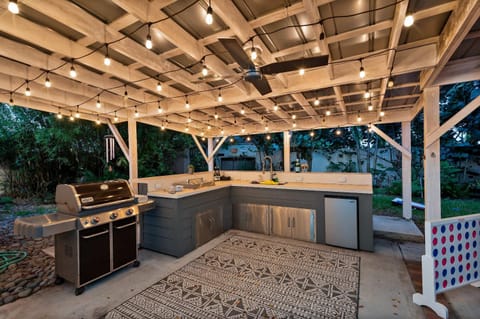 Tiny home w outdoor kitchen & free Wi Fi House in Winter Park