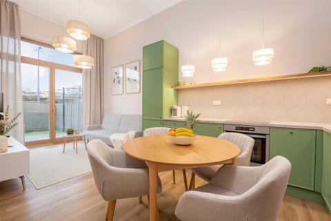 Coffee/tea facilities, Kitchen or kitchenette, Living room, Seating area, Dining area, pet friendly, stove