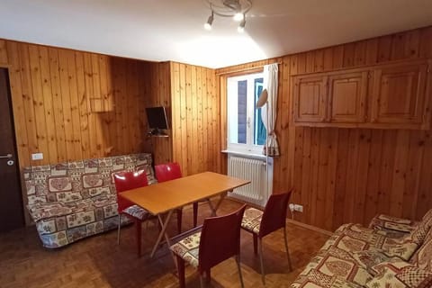 Zam hus, monolocale walser Apartment in Macugnaga