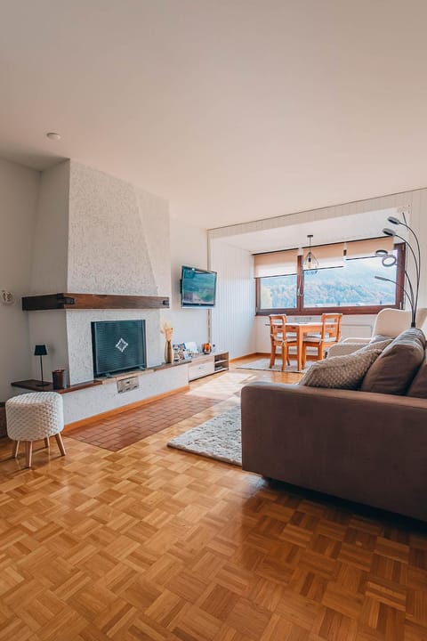 Appartement de charme rénové Apartment in Fribourg, Switzerland