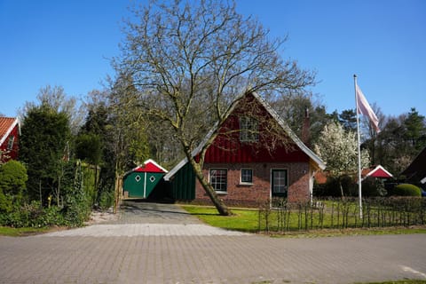 Hot Tub, Sauna, Spa and wellness centre/facilities