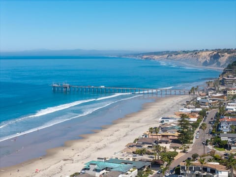 Sandy Shores Beach House House in La Jolla Shores