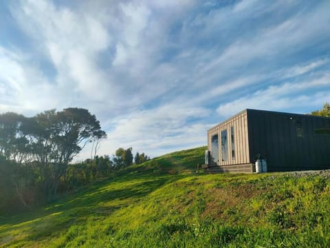 Property building, Natural landscape