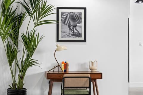 Facade/entrance, Decorative detail