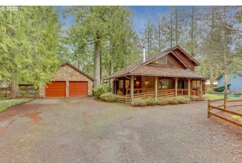 Alpine Cabin Cabin in Mount Hood Village