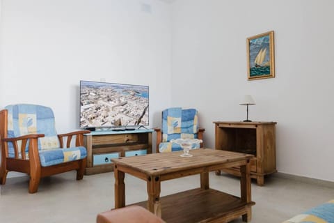 Seaside 2BED apartment Ghadira! by Homely Apartment in Malta