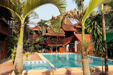 Property building, Pool view, Swimming pool, Swimming pool