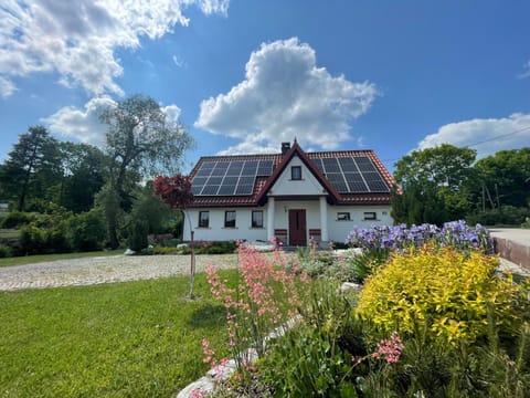 Property building, Natural landscape, Garden